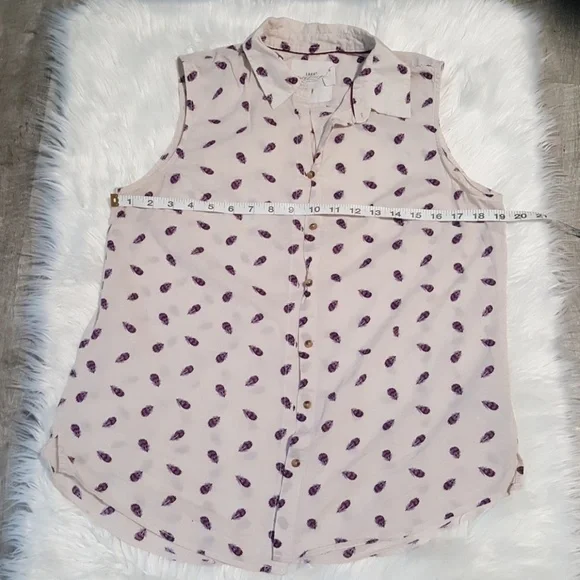 H&M. LO.G.G.  blouse women's - Picture 4 of 8